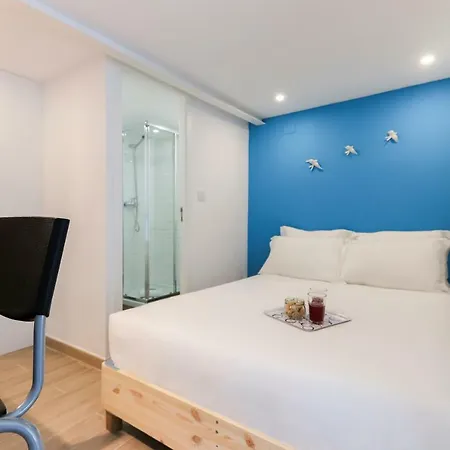 Charming Castelo Studio By Altido 리스본