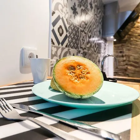 Charming Castelo Studio By Altido * Lisboa
