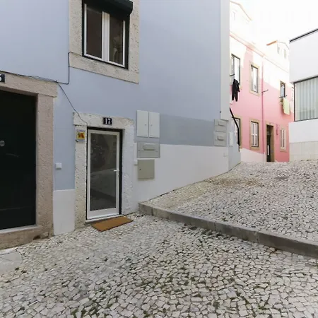 Charming Castelo Studio By Altido 아파트