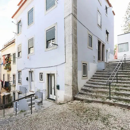 아파트 Charming Castelo Studio By Altido *